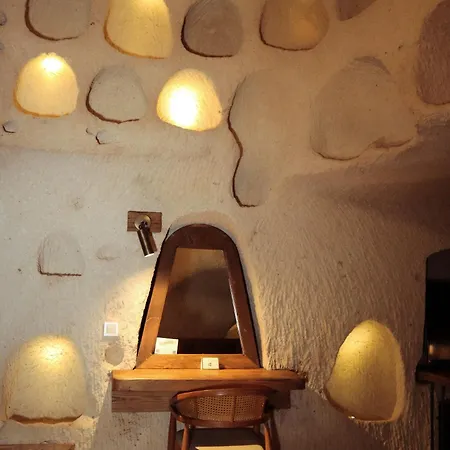 Kappadoks Cave Hotel Uchisar Exterior foto